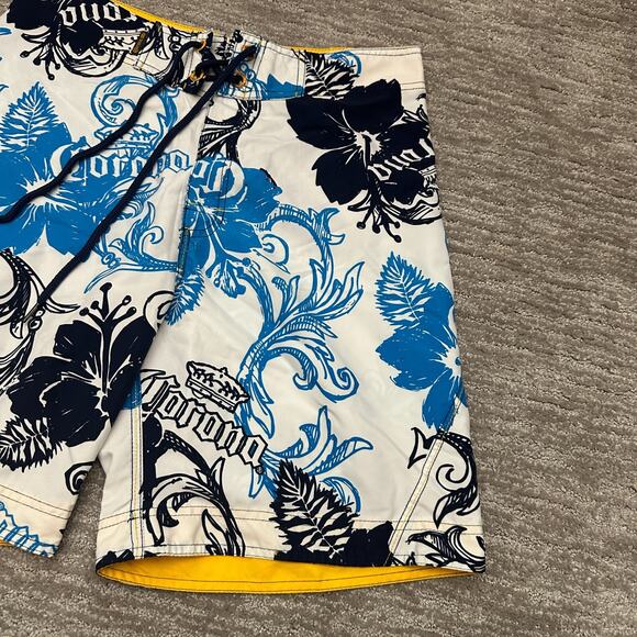 Corona Swim Trunks Mens 32 White Blue Floral Tropical Colorful Beach Resort - Picture 3 of 13